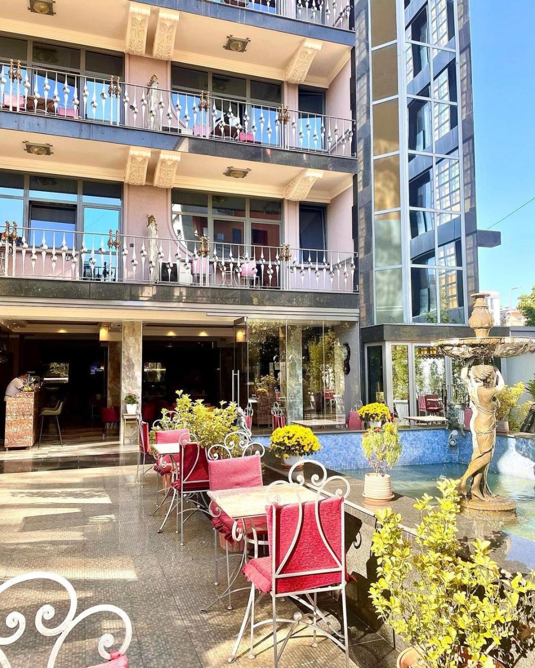 Hotel Elysee Tirana Exterior foto