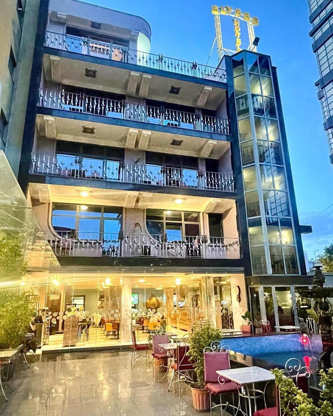Hotel Elysee Tirana Exterior foto